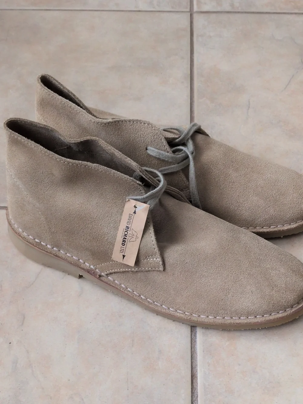 David Richard Suede Desert Chukka Boots Mens 10.5 NWT